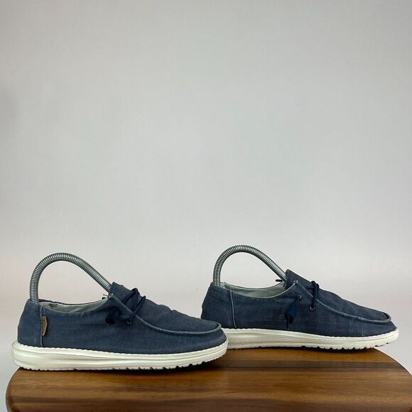 Womens Hey Dude Wendy Chambray Navy Canvas Slip On Casual Shoes Loafers Size 6 M - Picture 1 of 8